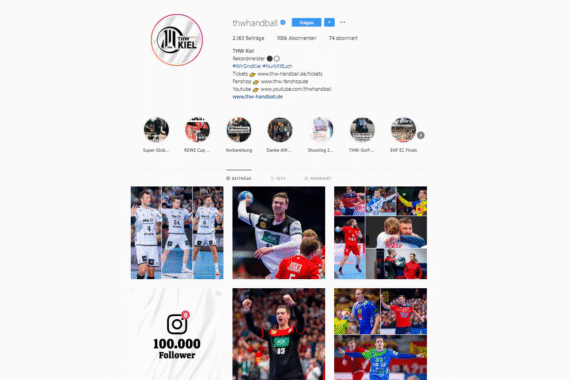 Instagram-Profil des THW Kiel, einer Handballmannschaft, mit ihrem Logo, ihrer Biografie, ihren Story-Highlights und einer Reihe von Fotos mit Spielern in Aktion, Mannschaftsfeiern und einem Beitrag über das Erreichen von 100.000 Followern.