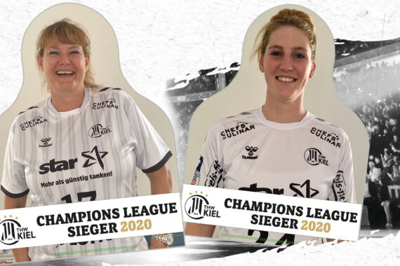 Zwei Frauen in weißen Trikots des THW Kiel lächeln in die Kamera. Jede hält ein Schild mit der Aufschrift Champions League Sieger 2020 und dem Logo des THW Kiel. Im grauen Hintergrund ist schwach eine Menschenmenge zu erkennen.