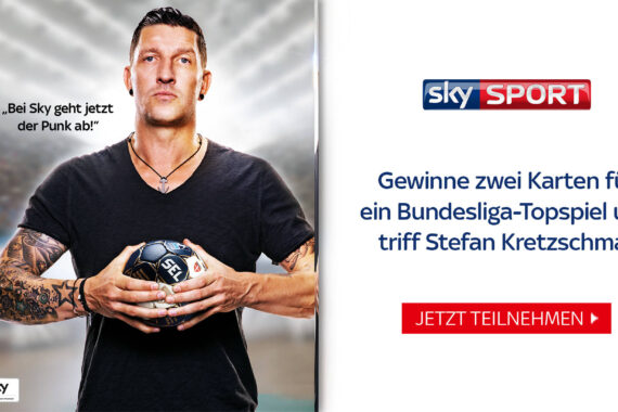Ein Mann hält selbstbewusst einen Handball in der Hand. Der Text wirbt für ein Sky Sport-Gewinnspiel, bei dem man Karten für ein Bundesligaspiel und ein Treffen mit Stefan Kretzschmar gewinnen kann. Ein roter Button lädt zur Teilnahme ein.
