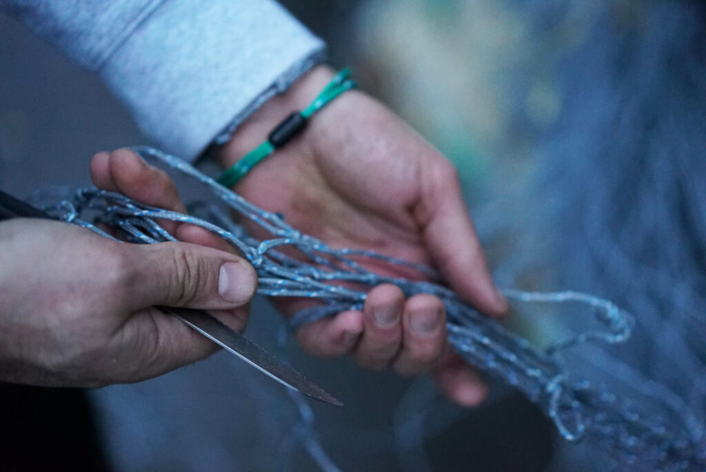 bracenet-hand-made-from-ghost-nets-1-2048x1368